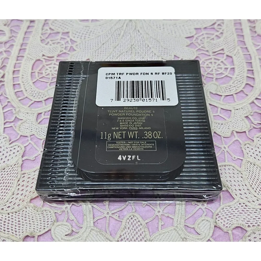 Cle de peau BEAUTE TEINT NATUREL POUDRE COMPACT FOUNDATION REFILL BF20 11g NEW